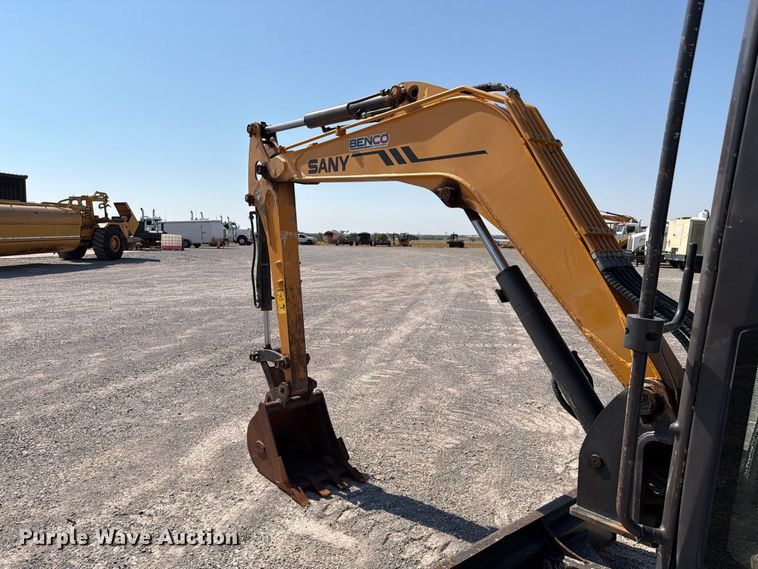 image for item EW8784 2016 Sany SY35U mini excavator