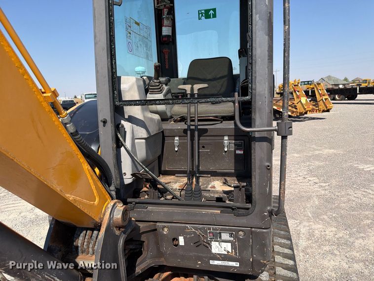 image for item EW8784 2016 Sany SY35U mini excavator
