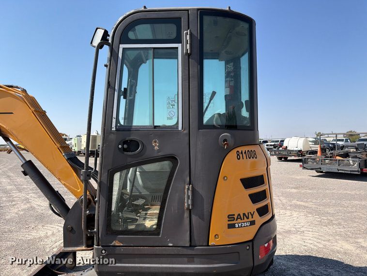 image for item EW8784 2016 Sany SY35U mini excavator