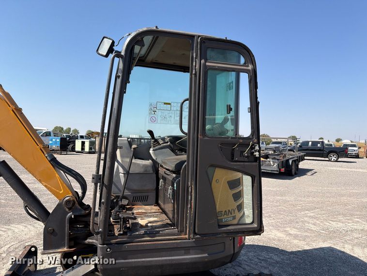 image for item EW8784 2016 Sany SY35U mini excavator