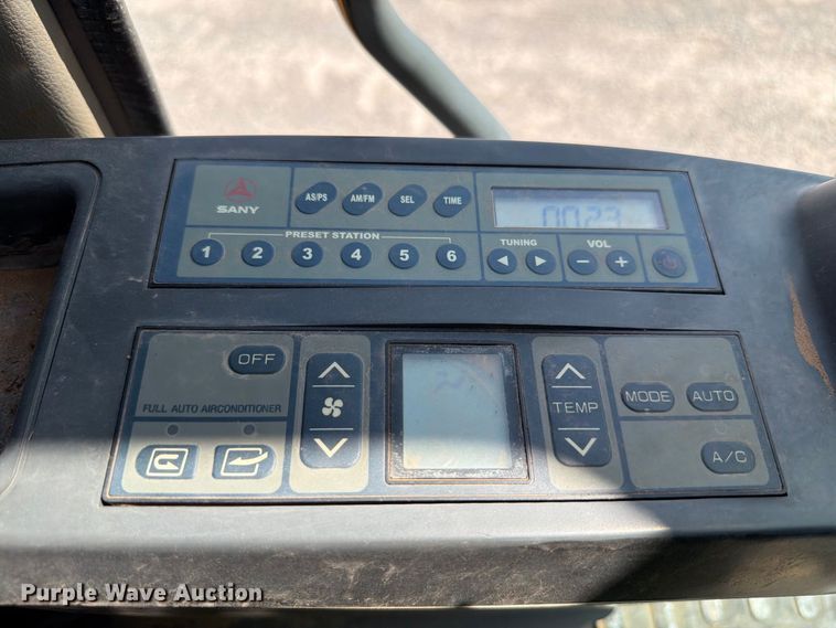 image for item EW8786 2016 Sany SY135C excavator