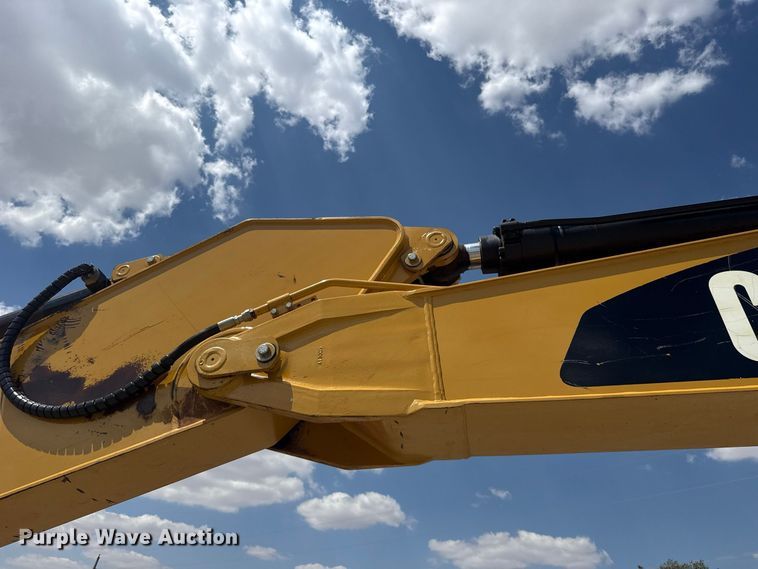 image for item EW8788 2012 Caterpillar 320D L excavator
