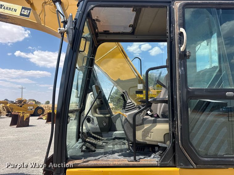 image for item EW8788 2012 Caterpillar 320D L excavator