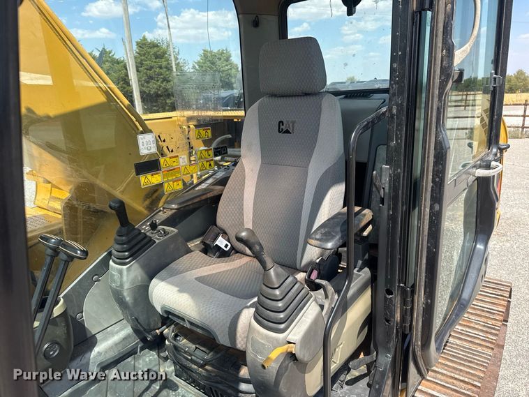 image for item EW8788 2012 Caterpillar 320D L excavator