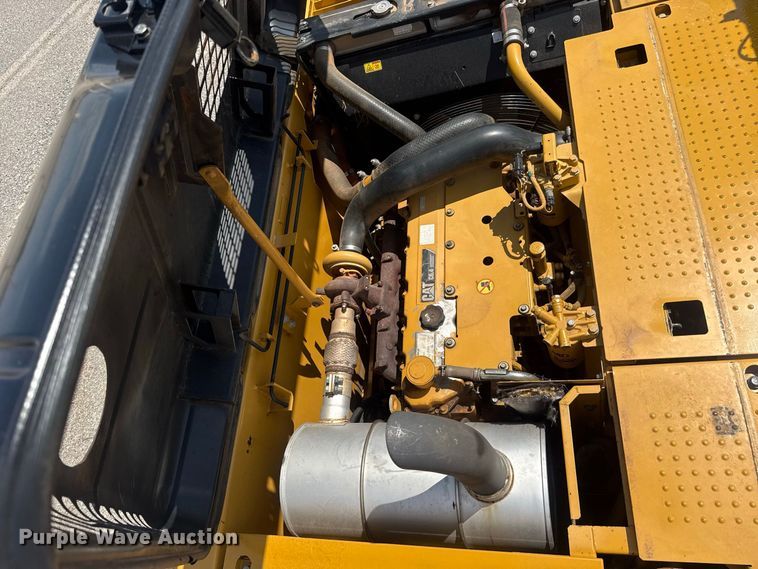 image for item EW8788 2012 Caterpillar 320D L excavator