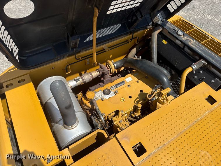 image for item EW8788 2012 Caterpillar 320D L excavator