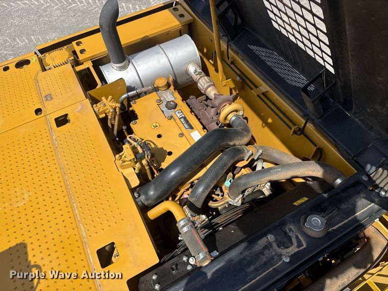 image for item EW8788 2012 Caterpillar 320D L excavator