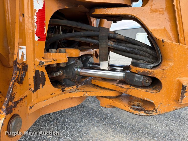 image for item EW8789 2013 Case 580 Super N backhoe
