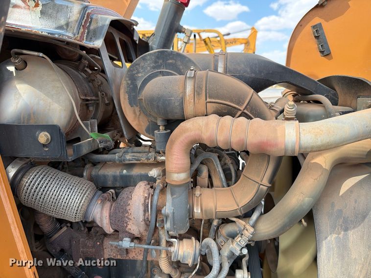 image for item EW8789 2013 Case 580 Super N backhoe