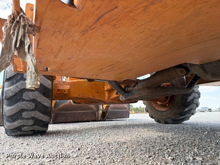 image for item EW8789 2013 Case 580 Super N backhoe