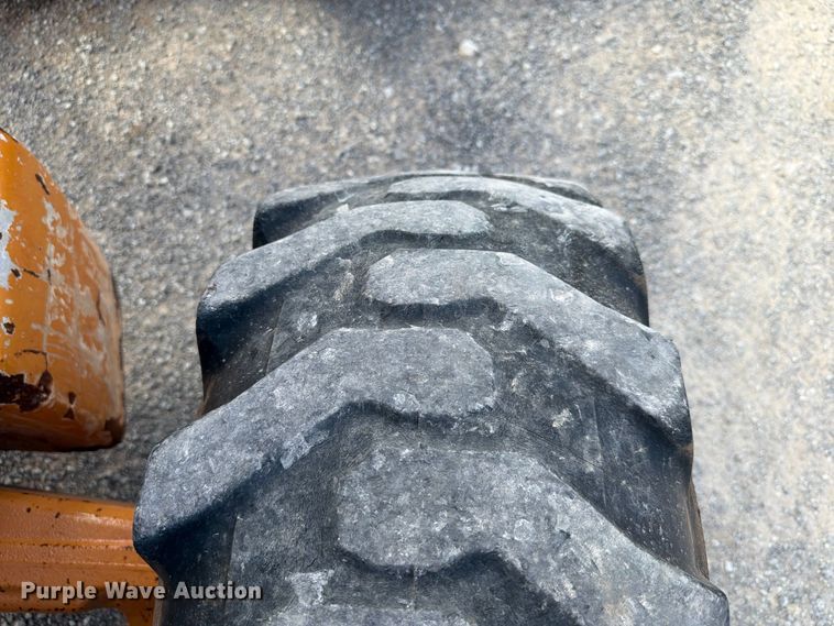 image for item EW8789 2013 Case 580 Super N backhoe