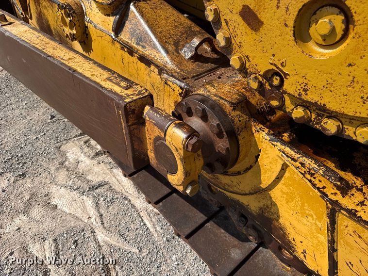 image for item EW8790 2009 Caterpillar D6T XL dozer