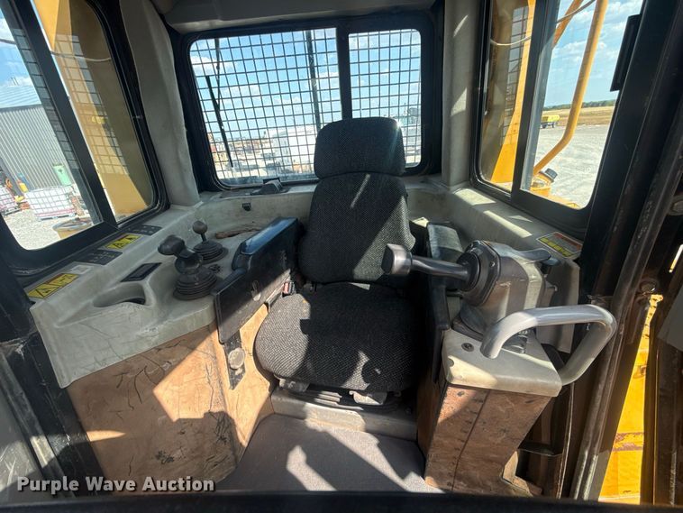 image for item EW8790 2009 Caterpillar D6T XL dozer
