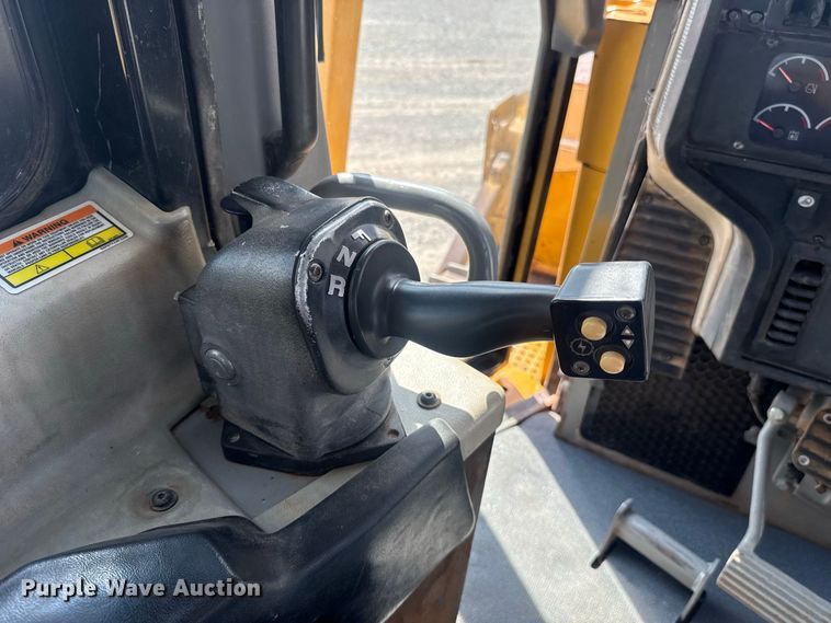 image for item EW8790 2009 Caterpillar D6T XL dozer