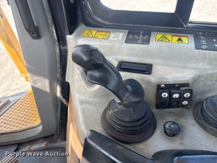 image for item EW8790 2009 Caterpillar D6T XL dozer