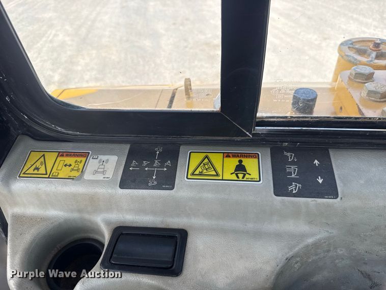 image for item EW8790 2009 Caterpillar D6T XL dozer