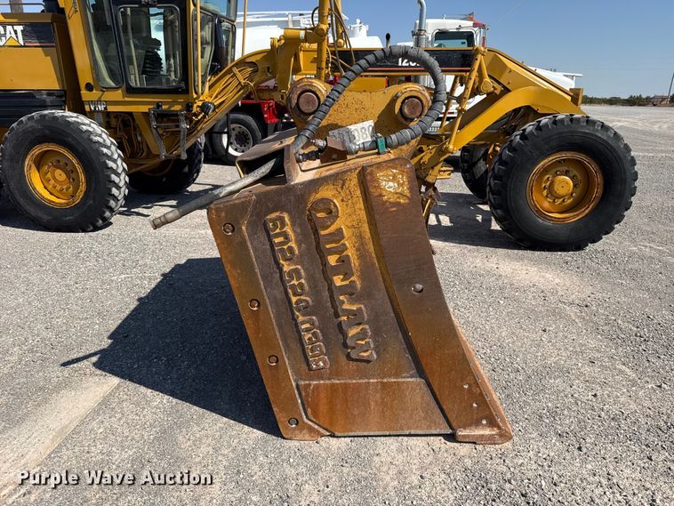 image for item EW8791 Outlaw Padding Co. excavator padding bucket