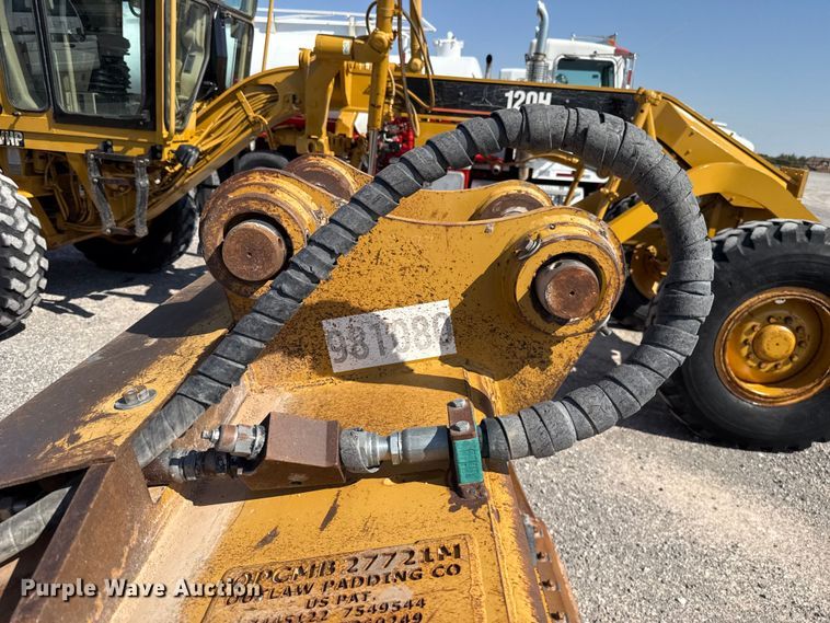 image for item EW8791 Outlaw Padding Co. excavator padding bucket