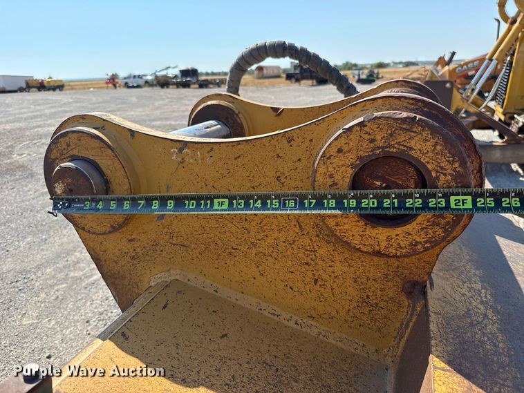 image for item EW8791 Outlaw Padding Co. excavator padding bucket