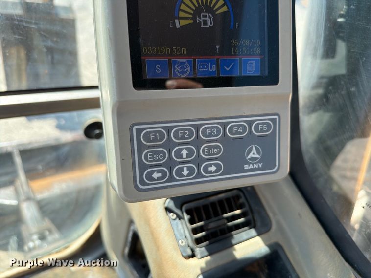 image for item EW8792 2016 Sany SY135C excavator