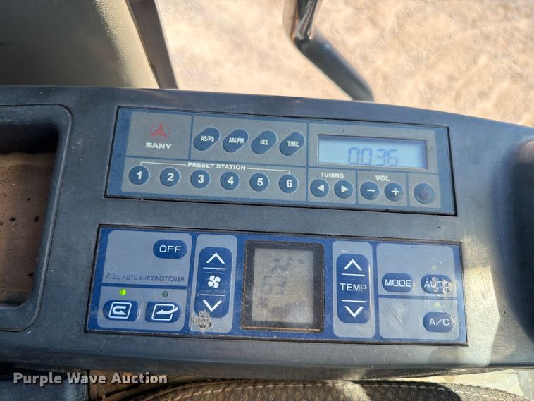 image for item EW8792 2016 Sany SY135C excavator