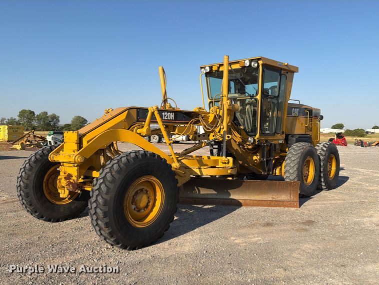 image for item EW8794 2003 Caterpillar 120H motor grader