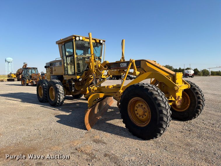 image for item EW8794 2003 Caterpillar 120H motor grader
