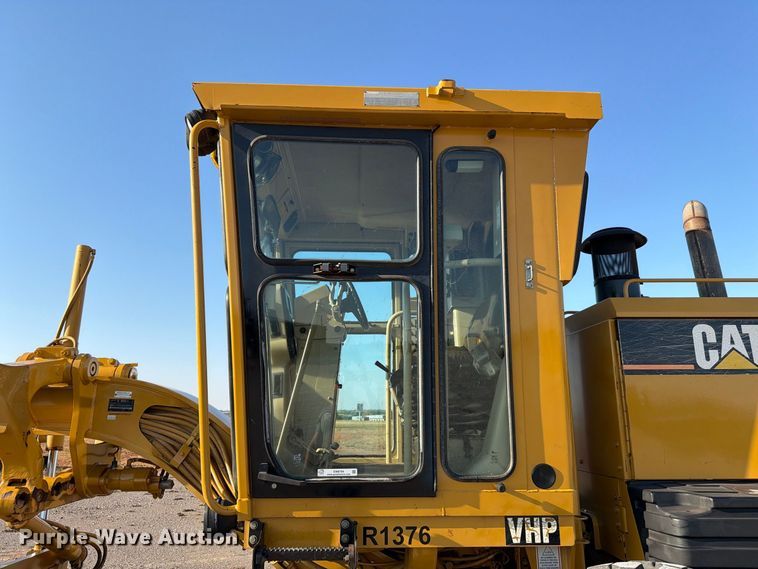 image for item EW8794 2003 Caterpillar 120H motor grader
