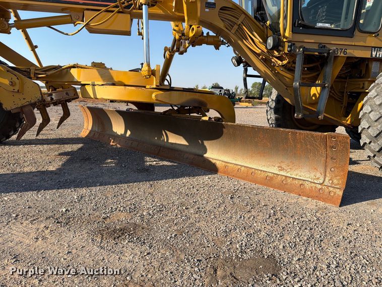 image for item EW8794 2003 Caterpillar 120H motor grader