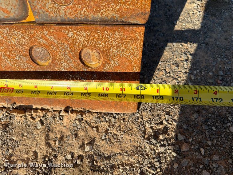 image for item EW8794 2003 Caterpillar 120H motor grader