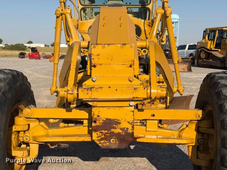 image for item EW8794 2003 Caterpillar 120H motor grader