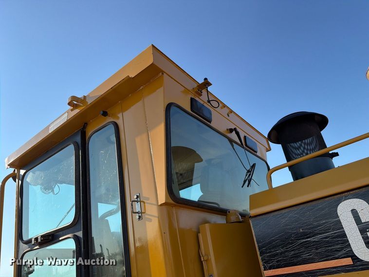 image for item EW8794 2003 Caterpillar 120H motor grader