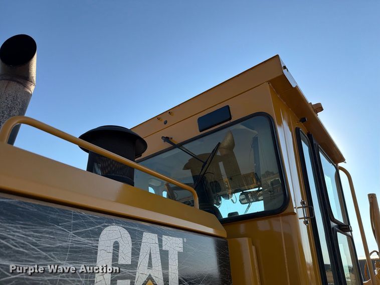 image for item EW8794 2003 Caterpillar 120H motor grader