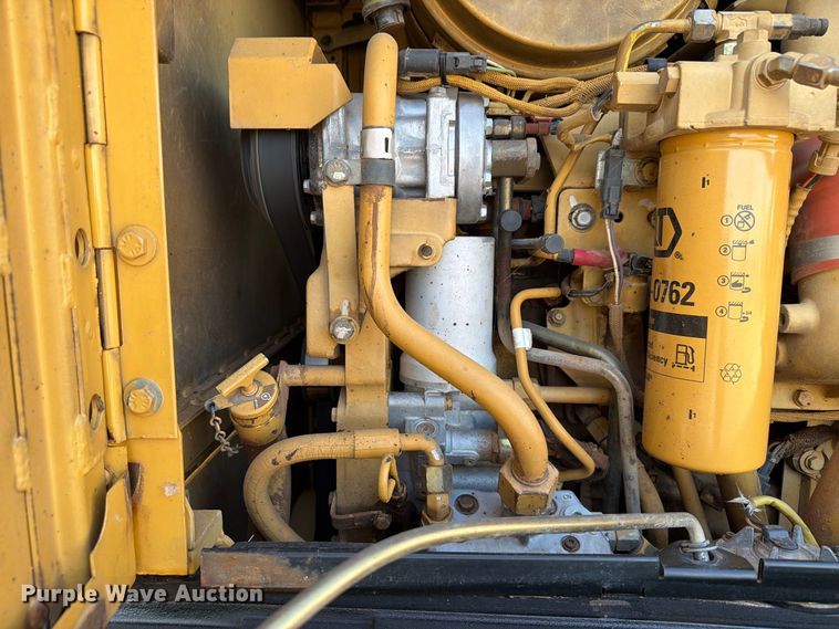 image for item EW8794 2003 Caterpillar 120H motor grader