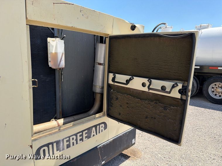 image for item EW8797 2007 Ingersoll-Rand NHP1500WCU air compressor