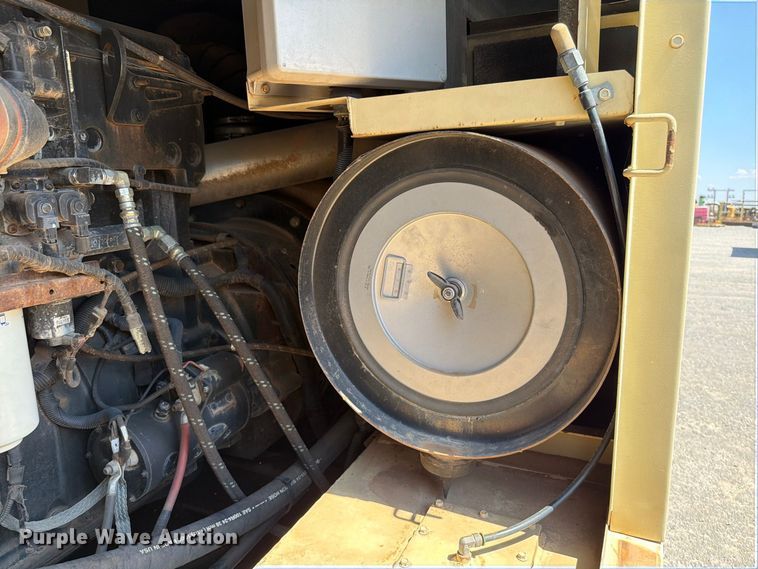 image for item EW8797 2007 Ingersoll-Rand NHP1500WCU air compressor