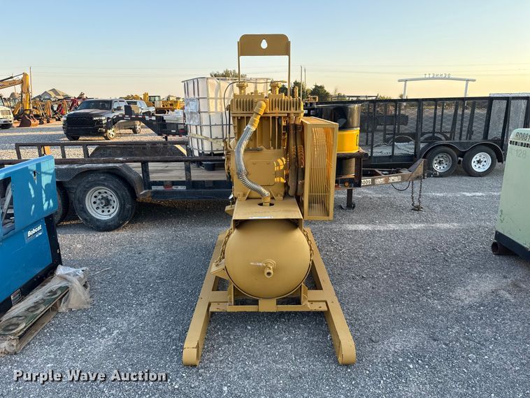 image for item EW8799 1999 Tescorp air compressor
