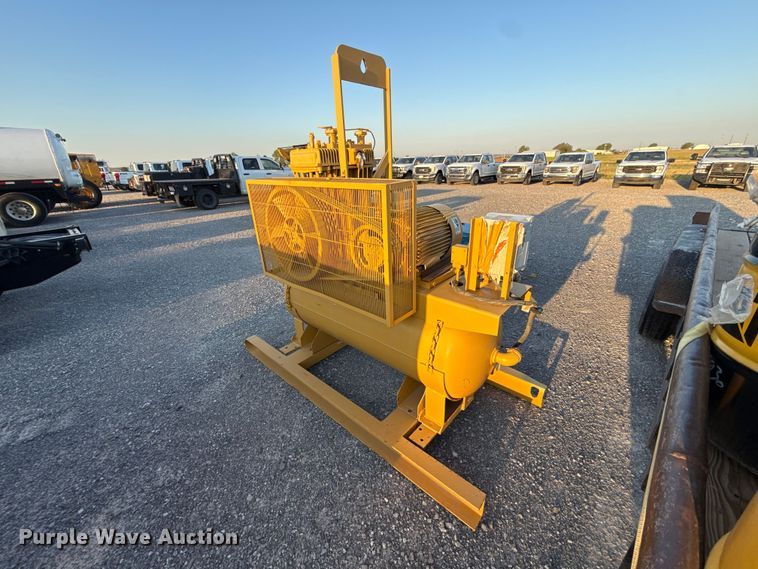 image for item EW8799 1999 Tescorp air compressor