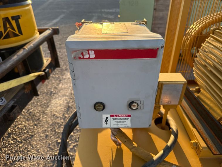 image for item EW8799 1999 Tescorp air compressor