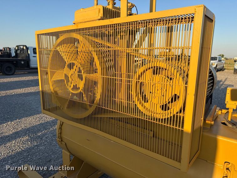 image for item EW8799 1999 Tescorp air compressor