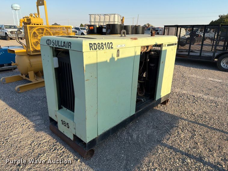 image for item EW8800 SULLAIR 185 air compressor
