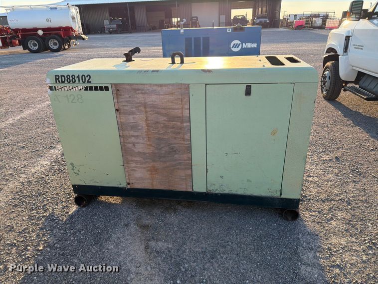 image for item EW8800 SULLAIR 185 air compressor