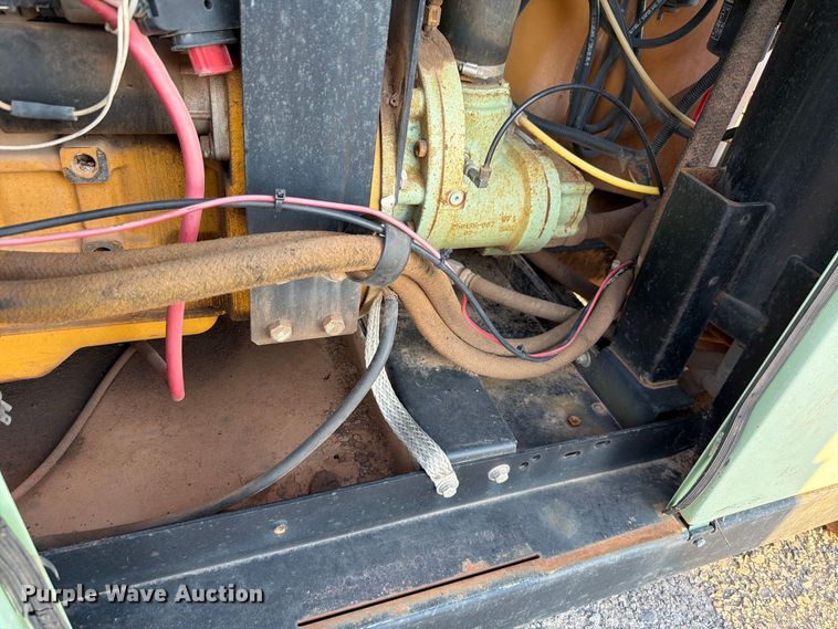 image for item EW8800 SULLAIR 185 air compressor