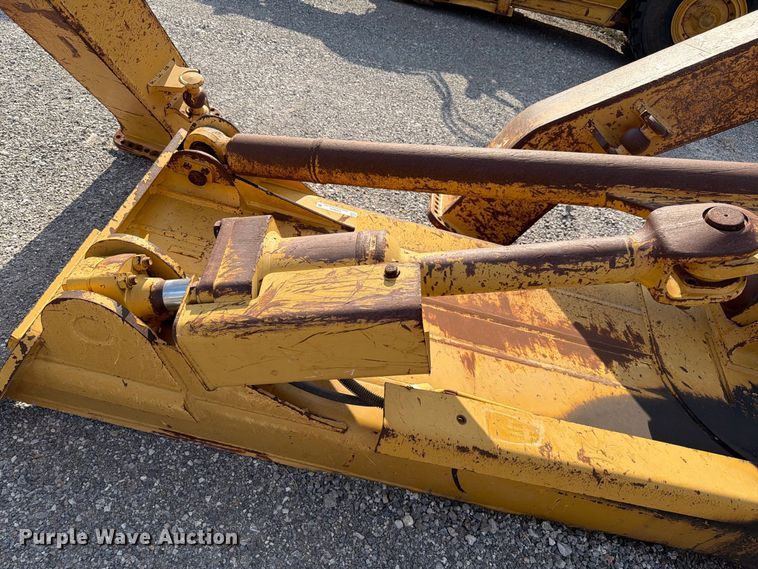 image for item EW8802 Dozer blade