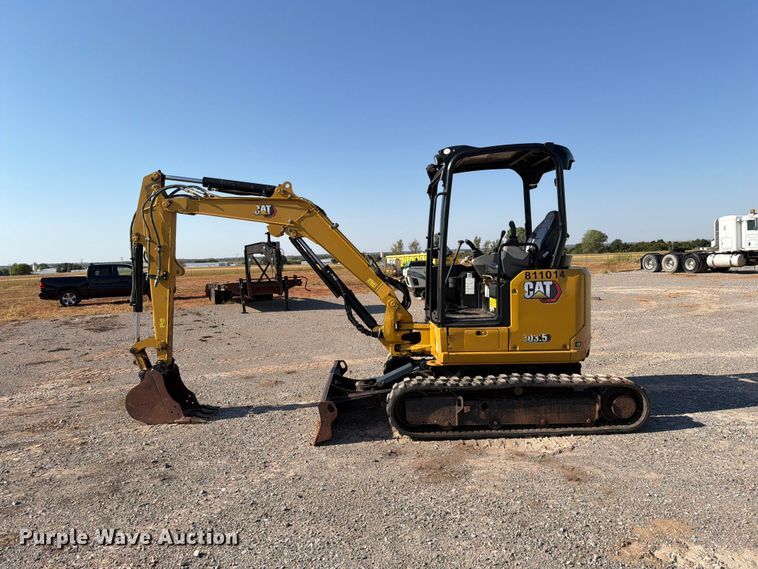 image for item EW8803 2021 Caterpillar 303.5CR mini excavator