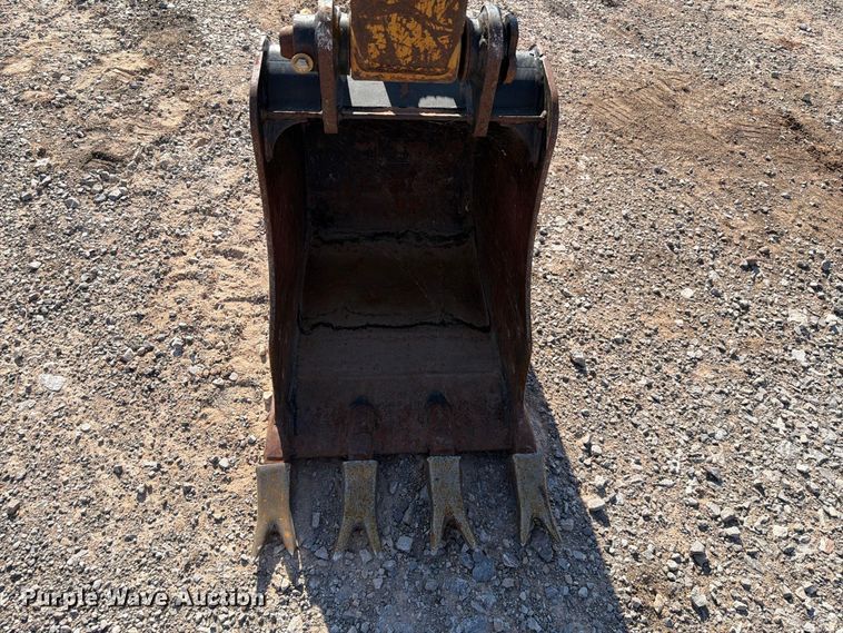 image for item EW8803 2021 Caterpillar 303.5CR mini excavator