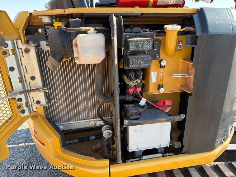 image for item EW8803 2021 Caterpillar 303.5CR mini excavator