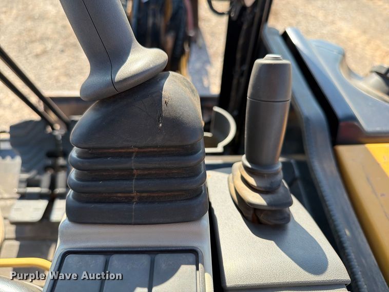image for item EW8803 2021 Caterpillar 303.5CR mini excavator