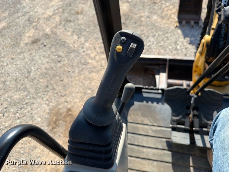 image for item EW8803 2021 Caterpillar 303.5CR mini excavator