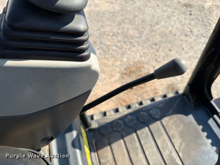 image for item EW8803 2021 Caterpillar 303.5CR mini excavator